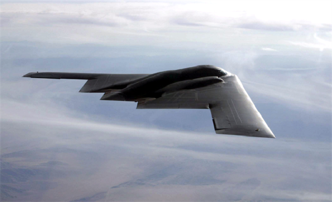 Whiteman AFB B-2 Fly-By 